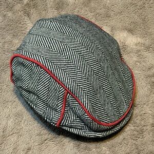 NWOT - Infant Gray Herringbone Scally Cap w/ Red Trim, Size - 0-12 months